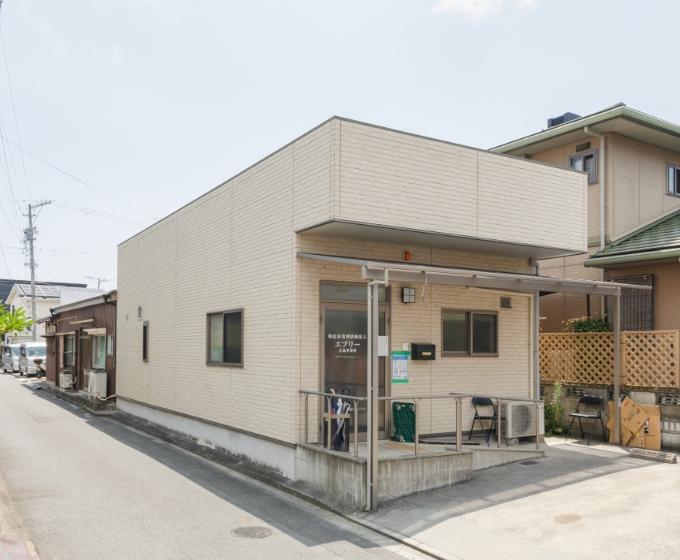 エブリー江島事業所