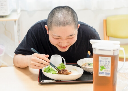 お食事の様子