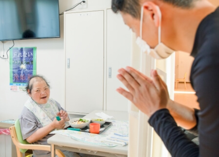 お食事の様子
